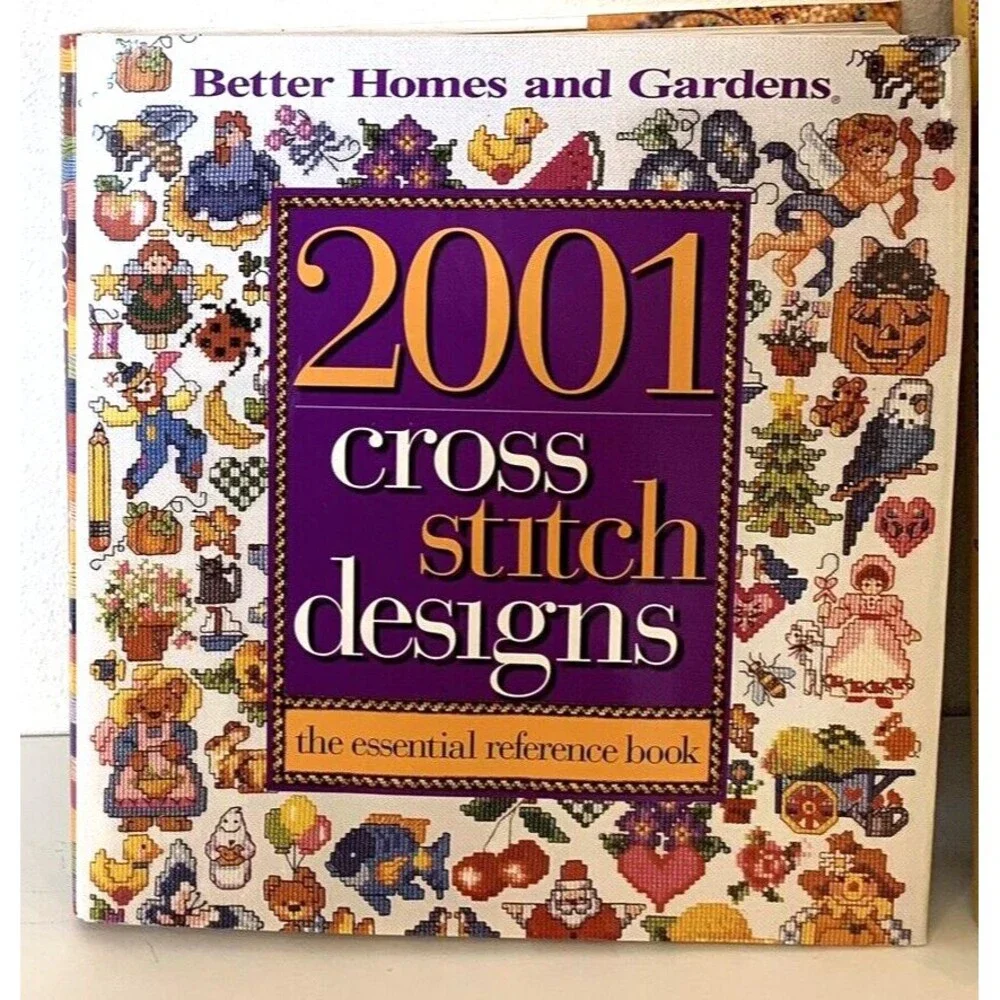 Lot of 2 Craft Books 